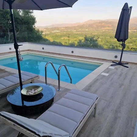 With View In Countryside - Private Pool Koufós